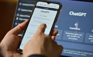 Pharmacy Faculty Win National Award for Best Publication